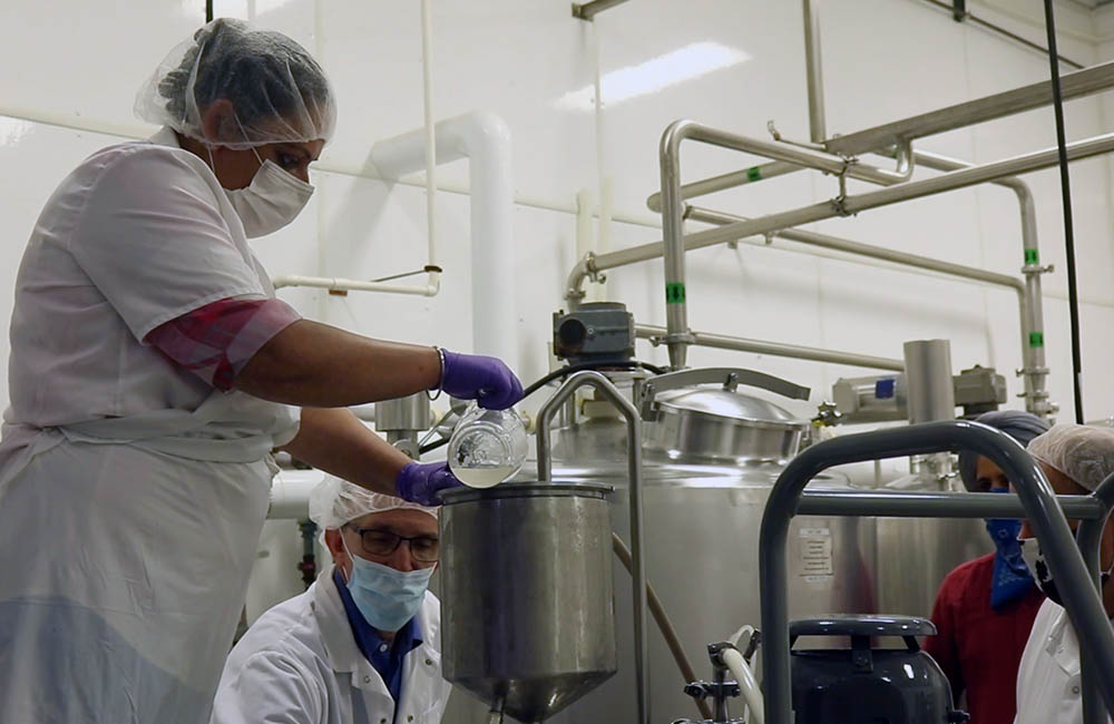 Ag & Food Tech uses a Cornell patented emulsion technique in the lab.